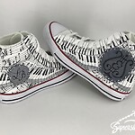 (Supershoes Pair #5669) - Super Laura