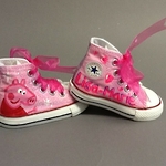 (Supershoes Pair #575) - Super Lisa Marie