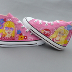 (Supershoes Pair #382) - Super Hollie